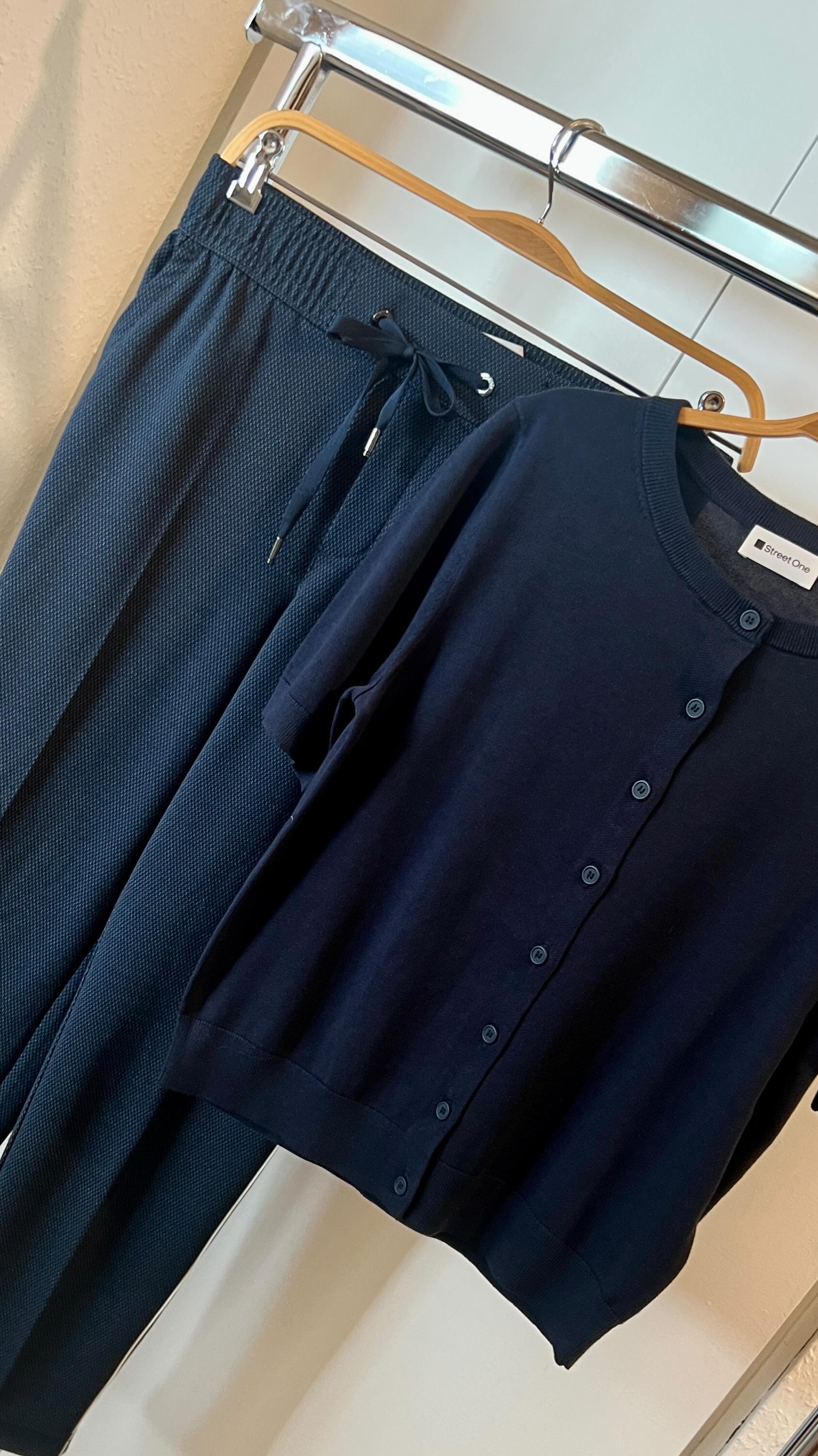 {props.post.userName}