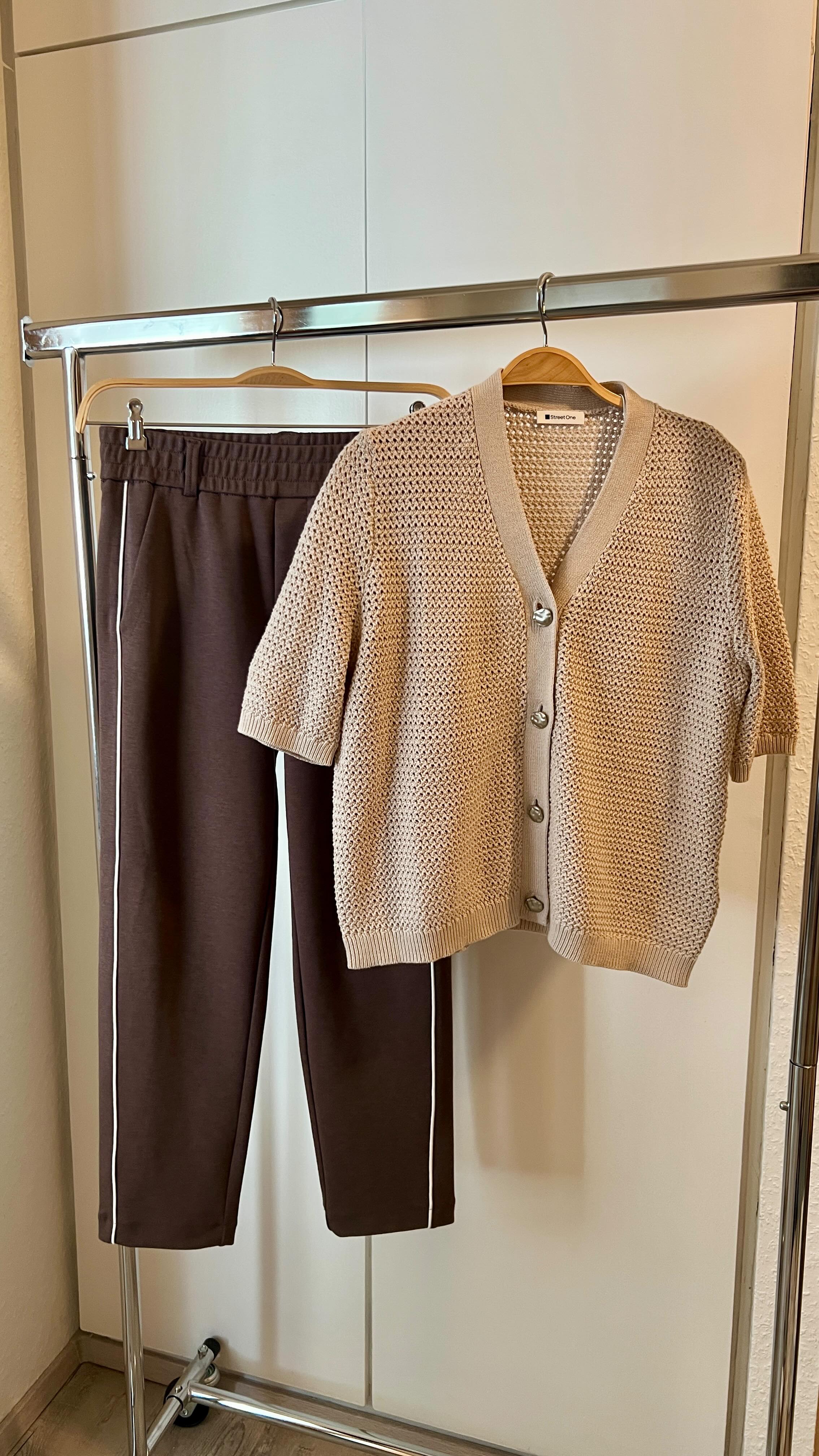 {props.post.userName}